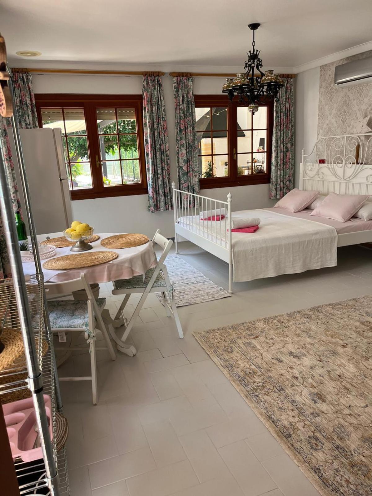 Romantico Wellness Casa Veronica Elche Exterior photo