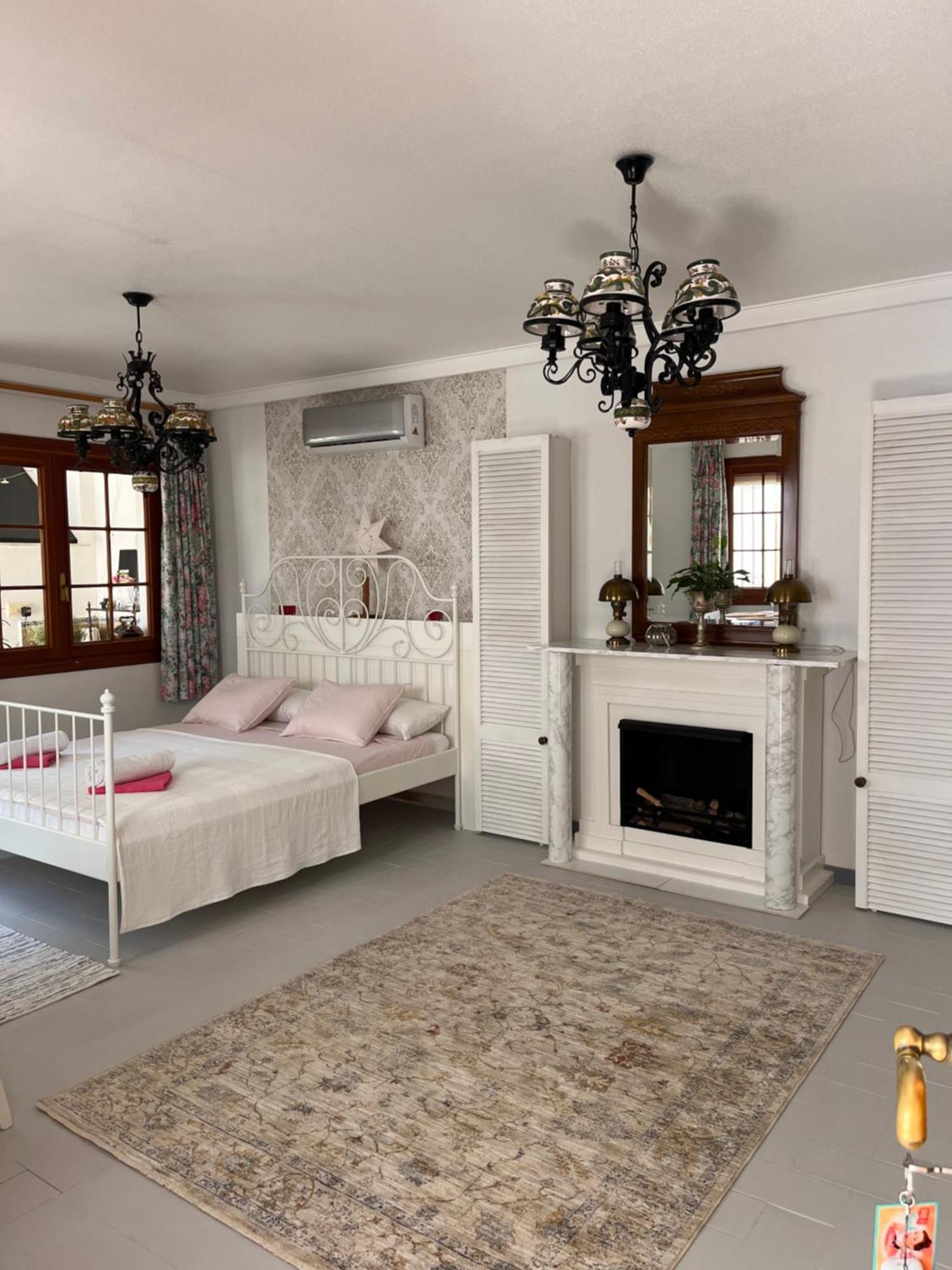 Romantico Wellness Casa Veronica Elche Exterior photo